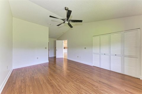 House in Sarasota, Florida 2 bedrooms, 128.21 sq.m. № 2304541 - photo 21