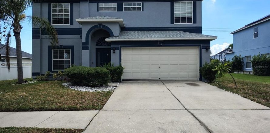 House in Ruskin, Florida 4 bedrooms, 225.75 sq.m. № 2230448