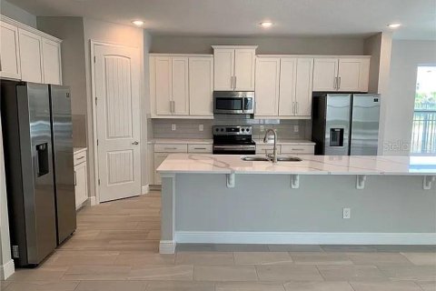 House in Kissimmee, Florida 10 bedrooms, 480.3 sq.m. № 1849929 - photo 9