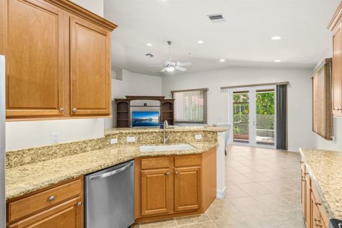 Casa en venta en Vero Beach, Florida, 3 dormitorios, 176.24 m2 № 2243826 - foto 3