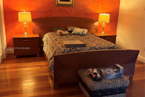 Adosado en venta en North Miami, Florida, 2 dormitorios, 152.36 m2 № 2033183 - foto 13