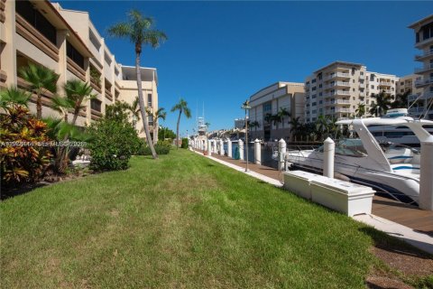 Condo in Fort Lauderdale, Florida, 1 bedroom  № 2042029 - photo 25