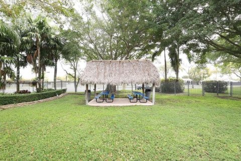 Casa en venta en Miami, Florida, 3 dormitorios, 151.34 m2 № 1831002 - foto 25