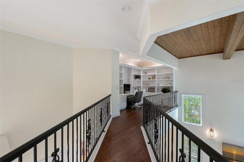 House in Sarasota, Florida 3 bedrooms, 233.28 sq.m. № 1759288 - photo 27