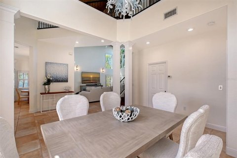 House in Sarasota, Florida 3 bedrooms, 233.28 sq.m. № 1759288 - photo 7