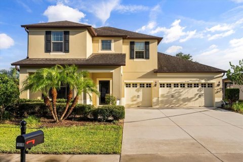House in Mount Dora, Florida 5 bedrooms, 329.25 sq.m. № 1815570 - photo 1