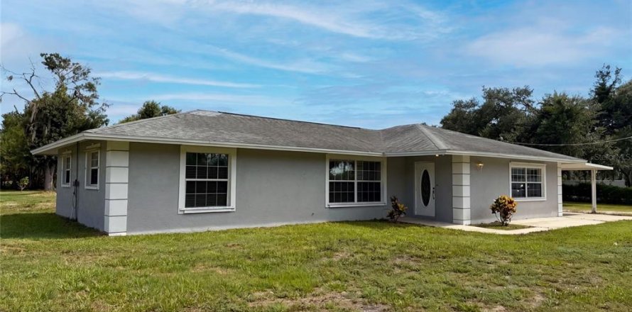 Villa ou maison à Palmetto, Floride 4 chambres, 168.8 m2 № 2227766