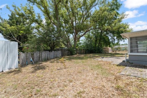 House in Orlando, Florida 3 bedrooms, 125.51 sq.m. № 1686684 - photo 24