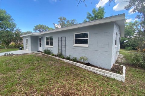 House in Safety Harbor, Florida 3 bedrooms, 114.73 sq.m. № 1868922 - photo 4
