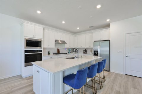 House in Valrico, Florida 5 bedrooms, 319.86 sq.m. № 2237289 - photo 10