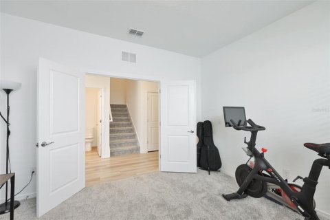 House in Valrico, Florida 5 bedrooms, 319.86 sq.m. № 2237289 - photo 24
