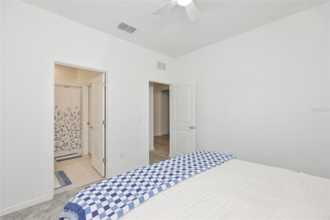 House in Valrico, Florida 5 bedrooms, 319.86 sq.m. № 2237289 - photo 20