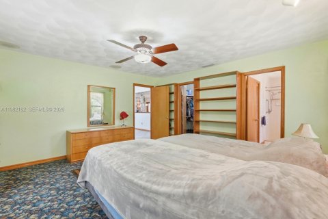 House in Ormond Beach, Florida 3 bedrooms № 2043343 - photo 9