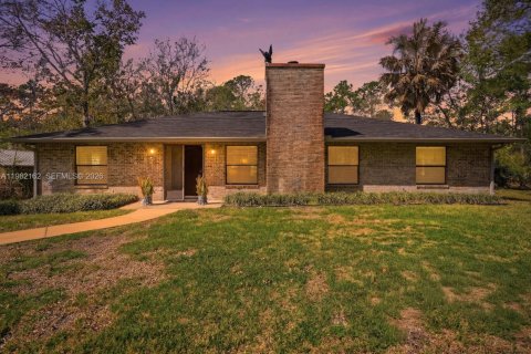 House in Ormond Beach, Florida 3 bedrooms № 2043343 - photo 22