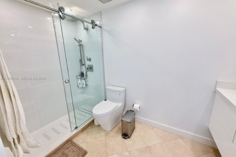 Copropriété à vendre à Fort Lauderdale, Floride: 3 chambres, 201.78 m2 № 2031619 - photo 29