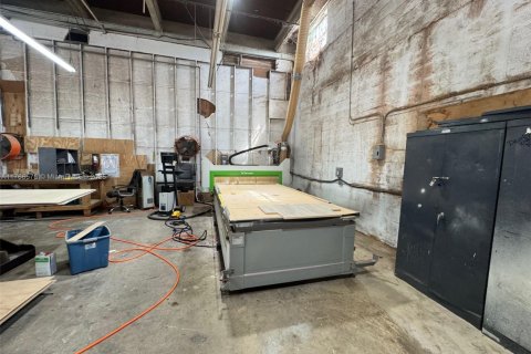 Immobilier commercial à vendre à Hialeah, Floride № 1934413 - photo 15