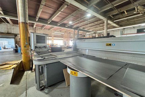 Immobilier commercial à vendre à Hialeah, Floride № 1934413 - photo 21