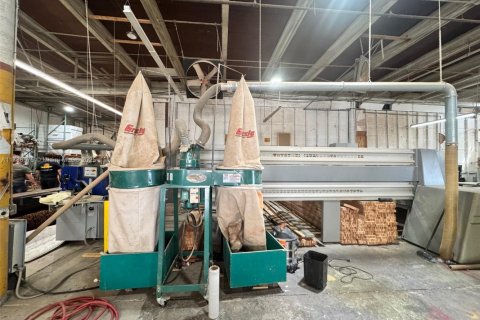 Immobilier commercial à vendre à Hialeah, Floride № 1934413 - photo 10