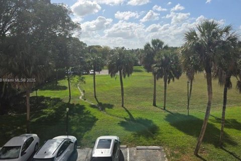 Condominio en venta en Plantation, Florida, 2 dormitorios, 120.4 m2 № 1868405 - foto 22