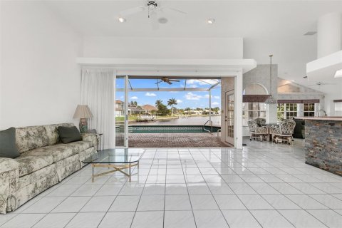 Casa en venta en Punta Gorda, Florida, 3 dormitorios, 202.9 m2 № 2387381 - foto 11
