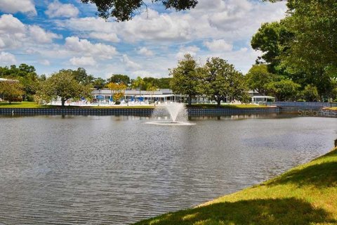 Condo in Seminole, Florida, 2 bedrooms  № 1824655 - photo 22
