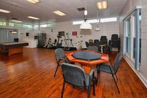Condo in Seminole, Florida, 2 bedrooms  № 1824655 - photo 24