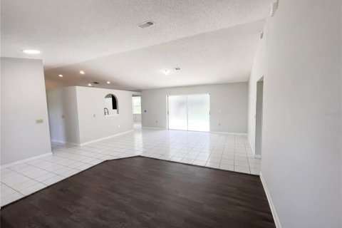 Casa en venta en Kissimmee, Florida, 3 dormitorios, 147.16 m2 № 2227360 - foto 7