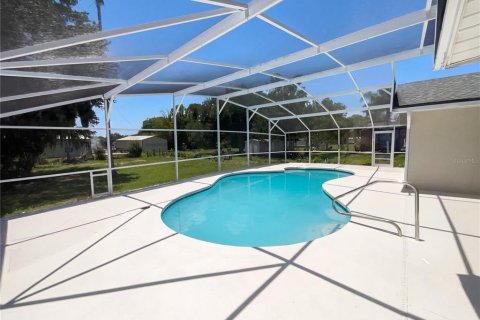 Casa en venta en Kissimmee, Florida, 3 dormitorios, 147.16 m2 № 2227360 - foto 29