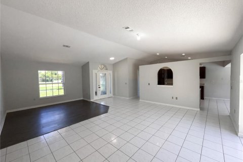 Casa en venta en Kissimmee, Florida, 3 dormitorios, 147.16 m2 № 2227360 - foto 8