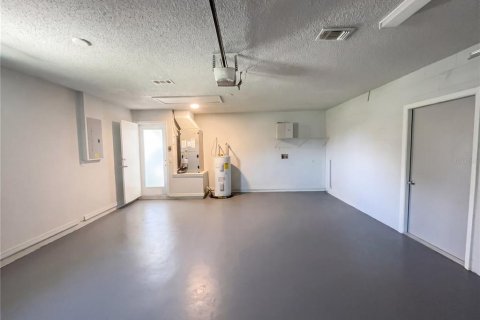 Casa en venta en Kissimmee, Florida, 3 dormitorios, 147.16 m2 № 2227360 - foto 24
