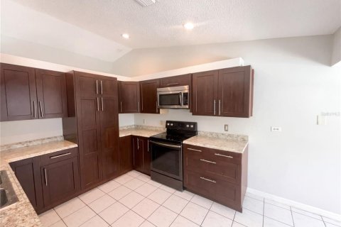 Casa en venta en Kissimmee, Florida, 3 dormitorios, 147.16 m2 № 2227360 - foto 11