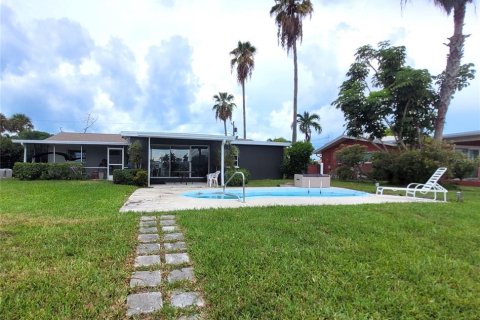 Casa en venta en Clearwater, Florida, 3 dormitorios, 151.15 m2 № 2384138 - foto 23