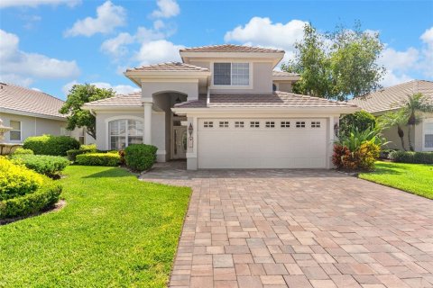 House in Lakeland, Florida 3 bedrooms, 229.65 sq.m. № 1873977 - photo 2