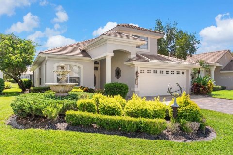 House in Lakeland, Florida 3 bedrooms, 229.65 sq.m. № 1873977 - photo 1