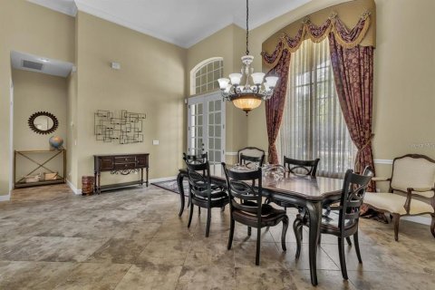 House in Orlando, Florida 5 bedrooms, 377.18 sq.m. № 1718987 - photo 2