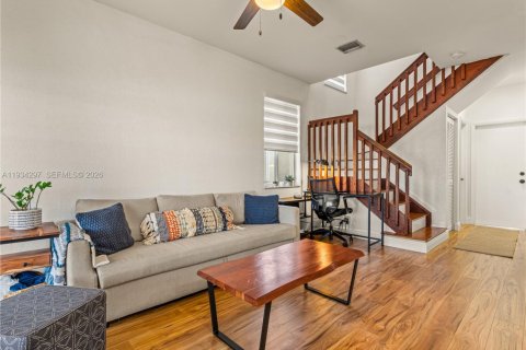 Villa ou maison à louer à Weston, Floride: 3 chambres, 148.64 m2 № 1996026 - photo 15