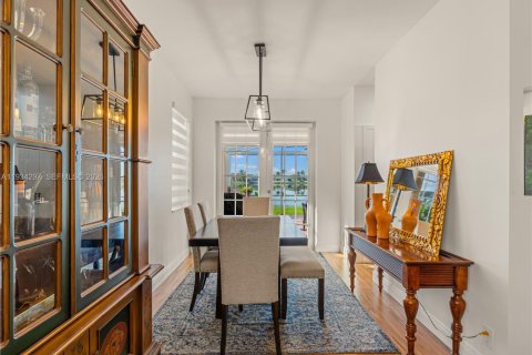 Villa ou maison à louer à Weston, Floride: 3 chambres, 148.64 m2 № 1996026 - photo 6