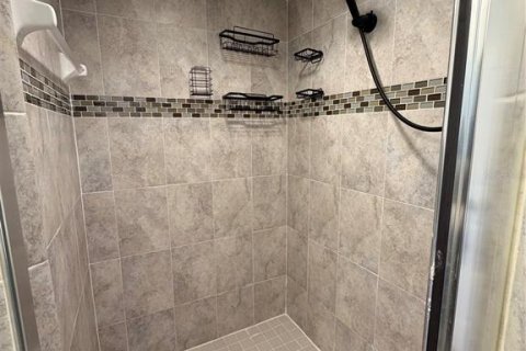 Снять в аренду таунхаус в Уэсли-Чепел, Флорида 10 комнат, 161.84м2, № 2236556 - фото 16
