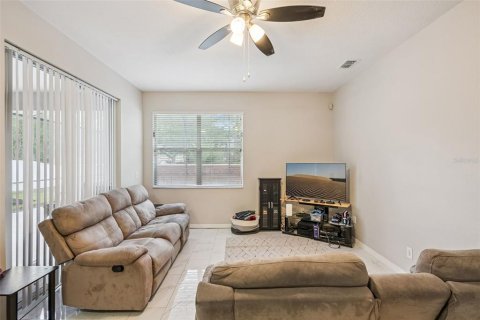 Casa en venta en Orlando, Florida, 4 dormitorios, 205.04 m2 № 2217760 - foto 13