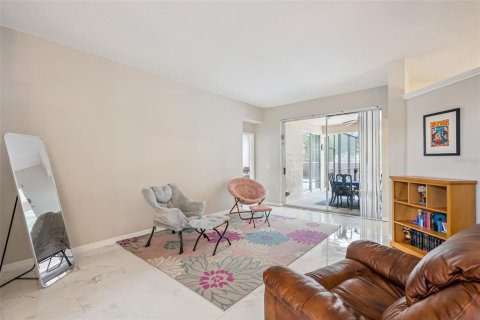 Casa en venta en Orlando, Florida, 4 dormitorios, 205.04 m2 № 2217760 - foto 11