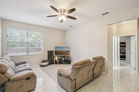 Casa en venta en Orlando, Florida, 4 dormitorios, 205.04 m2 № 2217760 - foto 14