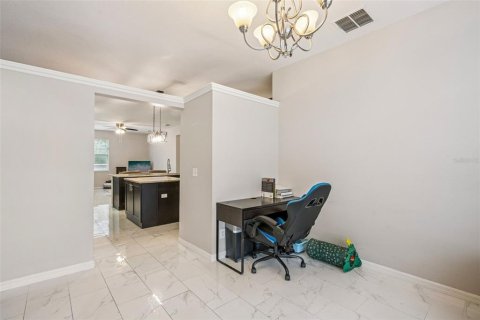 Casa en venta en Orlando, Florida, 4 dormitorios, 205.04 m2 № 2217760 - foto 4