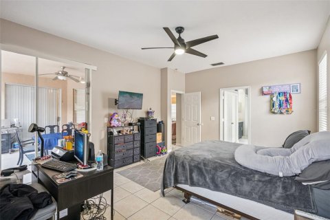 Casa en venta en Orlando, Florida, 4 dormitorios, 205.04 m2 № 2217760 - foto 27