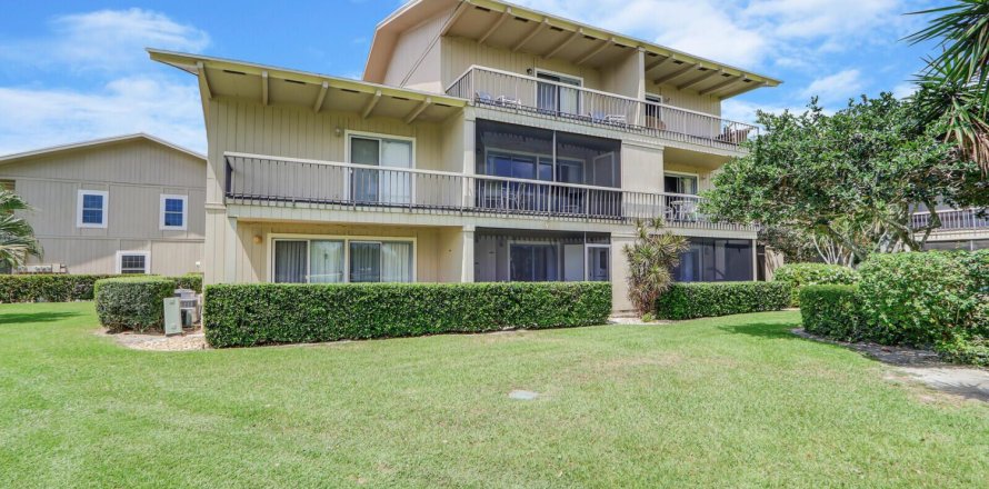 Condo in Tequesta, Florida, 2 bedrooms № 1162906