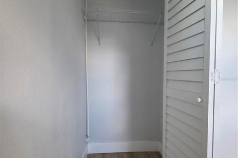 House in Tampa, Florida 3 bedrooms, 81.29 sq.m. № 1883498 - photo 27