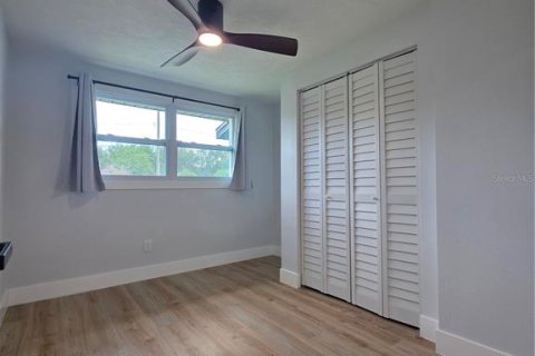 House in Tampa, Florida 3 bedrooms, 81.29 sq.m. № 1883498 - photo 22