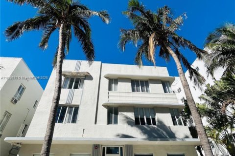 Copropriété à vendre à Miami Beach, Floride: 34.37 m2 № 1945581 - photo 1