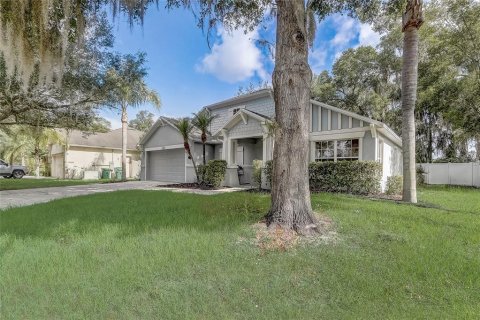 House in DeLand, Florida 3 bedrooms, 217.76 sq.m. № 1780969 - photo 3