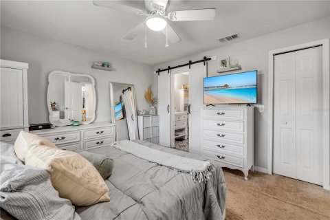 House in Edgewater, Florida 3 bedrooms, 126.81 sq.m. № 2413746 - photo 26