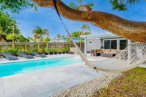 Villa ou maison à Fort Lauderdale, Floride 3 chambres, 133.04 m2 № 2375905